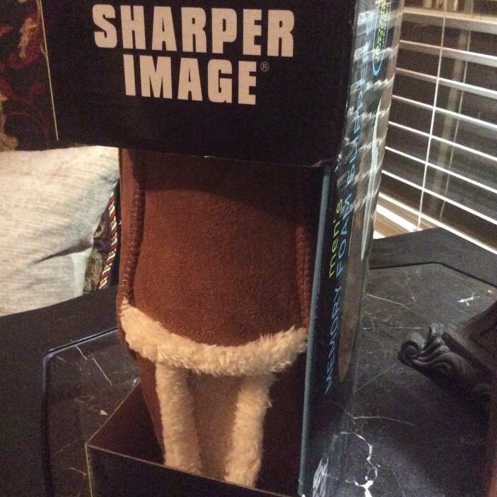 Men’s Memory Form Slippers - Picture 3 of 6